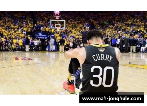 NBA众星环绕之：詹姆斯、杜兰特、库里，探秘顶级球星的卓越篮球世界